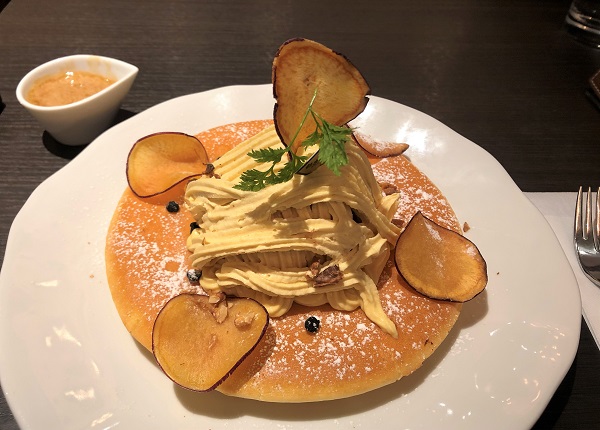 銀座珈琲店でパンケーキ 夜ひとりで落ち着けるおすすめカフェ